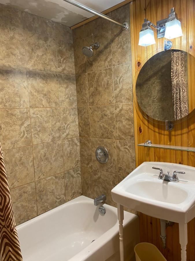 Hillcrest Motel Saint John Luaran gambar